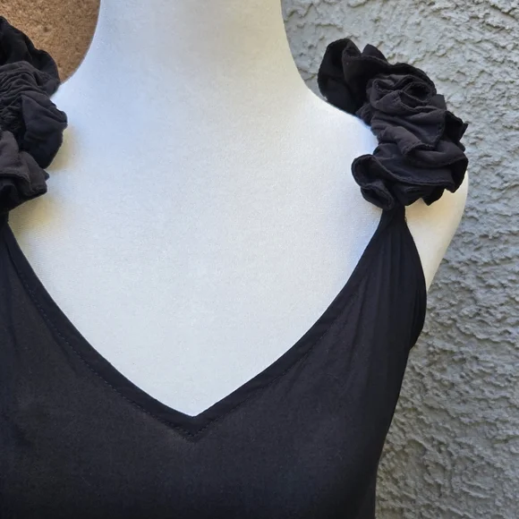 Vince Camuto Black Ruffle Sleeve Maxi Dress - Picture 4 of 10